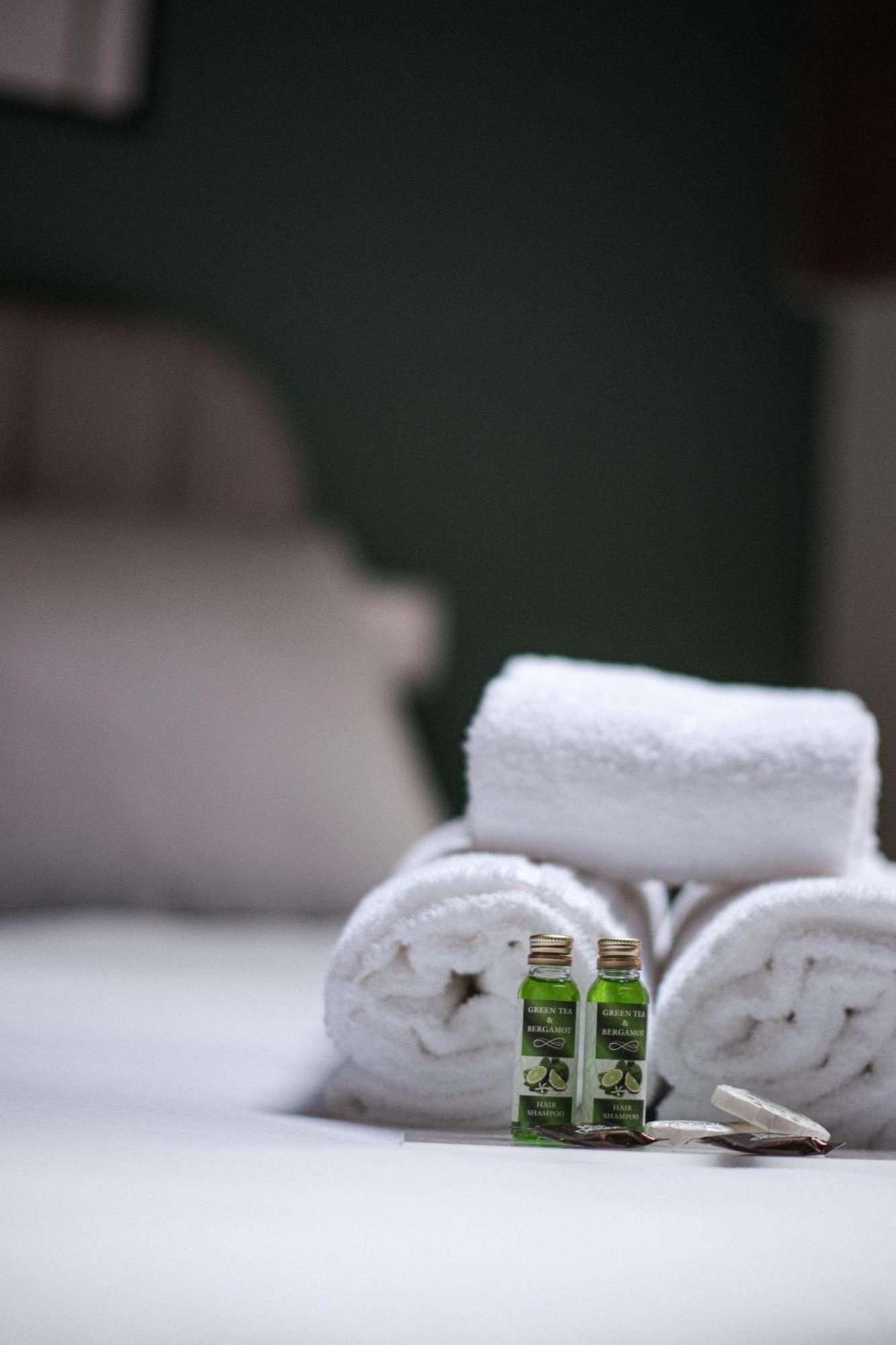 Charmescape Oldtown - 6 Min Walk To Berninaexpress Apartment Tirano Ngoại thất bức ảnh